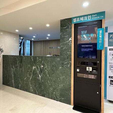 Browndot Hotel Jeonju Ajung ภายนอก รูปภาพ