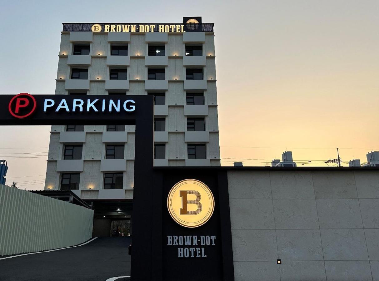 Browndot Hotel Jeonju Ajung ภายนอก รูปภาพ