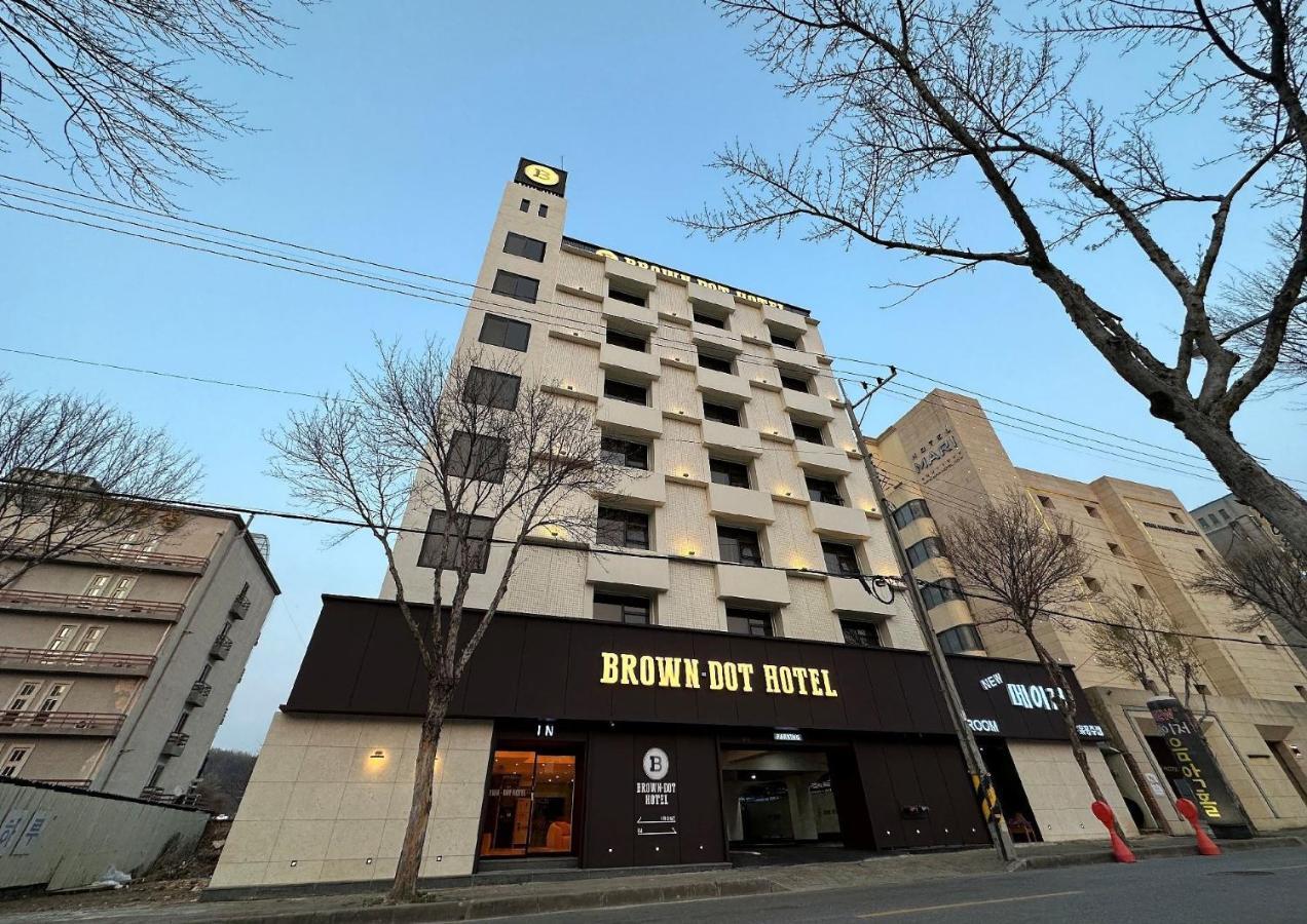 Browndot Hotel Jeonju Ajung ภายนอก รูปภาพ