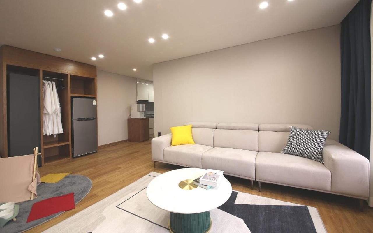 Browndot Hotel Jeonju Ajung ภายนอก รูปภาพ
