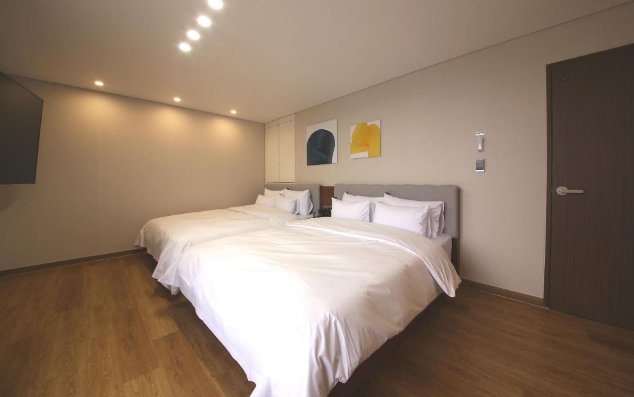 Browndot Hotel Jeonju Ajung ภายนอก รูปภาพ